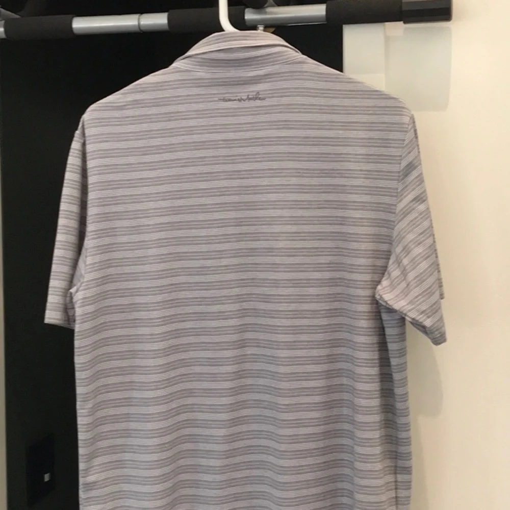 Travis Mathew Gray Polo Golf Shirt with Classic Stripes - Picture 4 of 4